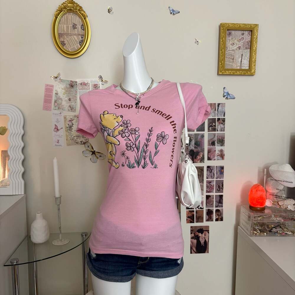 Disney Winnie The Pooh Pink Graphic Baby Tee T-Shirt Women Size Small Floral Cot